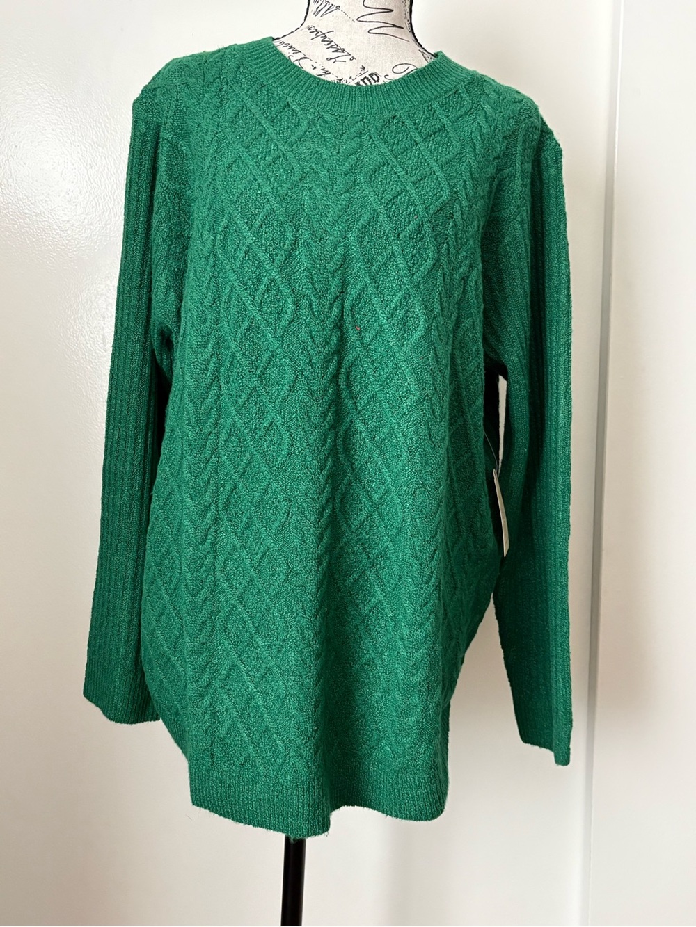 St. John's Bay Emerald Green Cable Crewneck Sweater